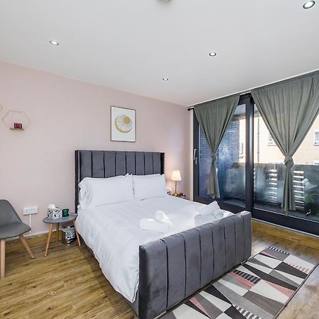 Edgware Hub Hotel London Ngoại thất bức ảnh