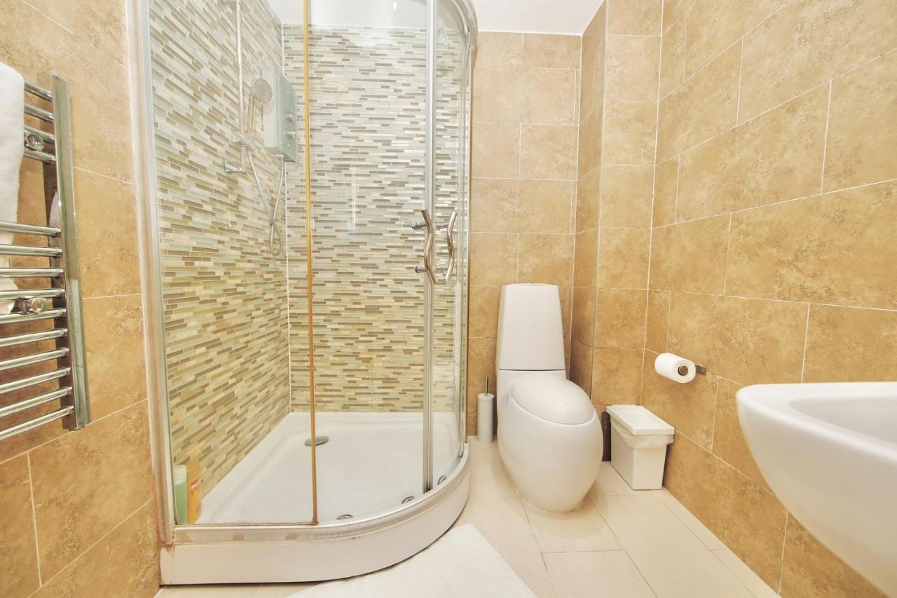 Edgware Hub Hotel London Ngoại thất bức ảnh