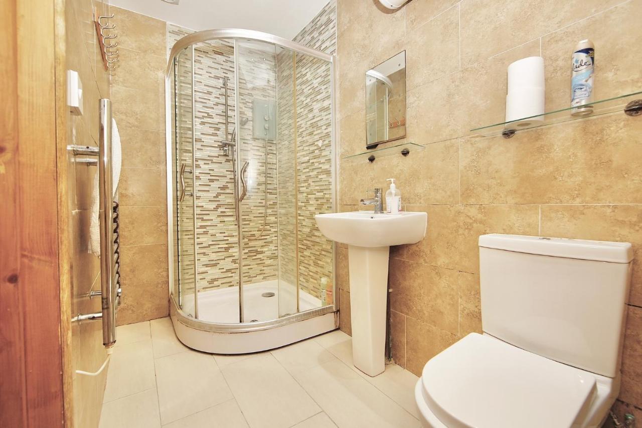Edgware Hub Hotel London Ngoại thất bức ảnh