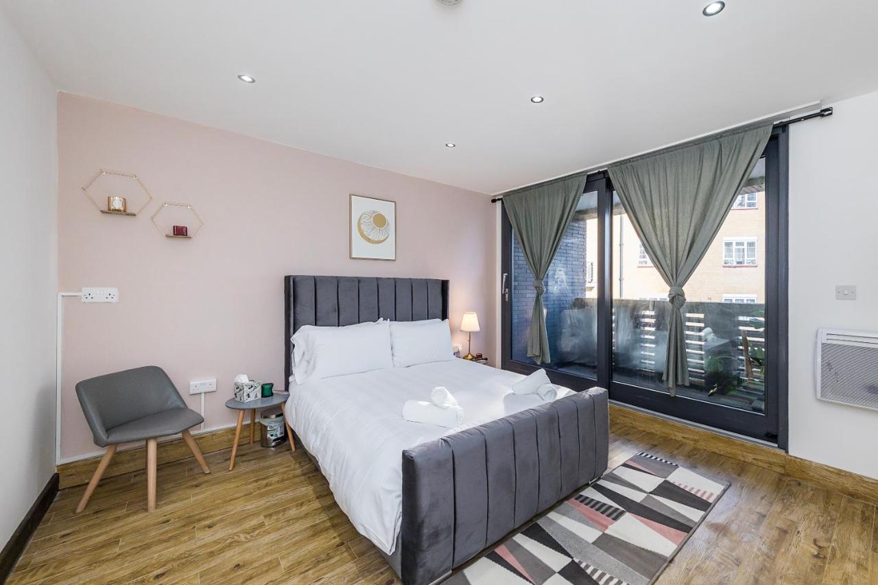 Edgware Hub Hotel London Ngoại thất bức ảnh